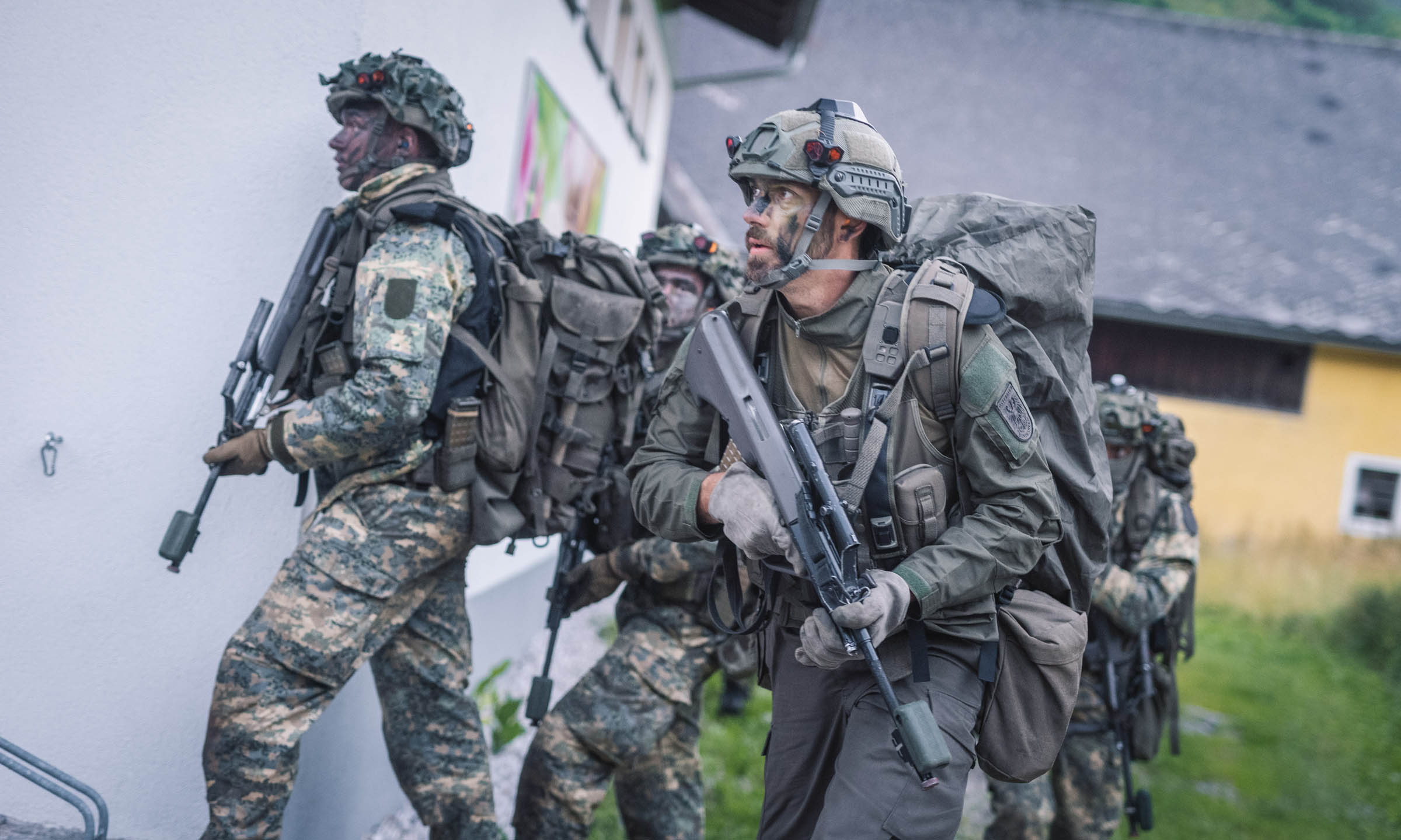 Soldaten mit Tarnung